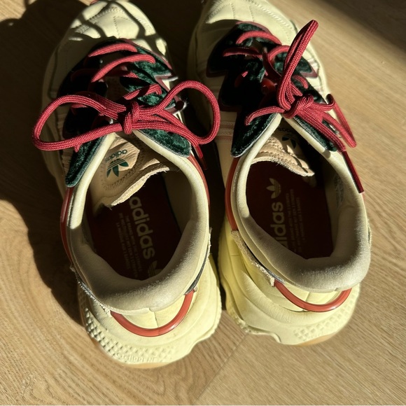 Adidas Ozweego Shoes - Picture 6 of 10